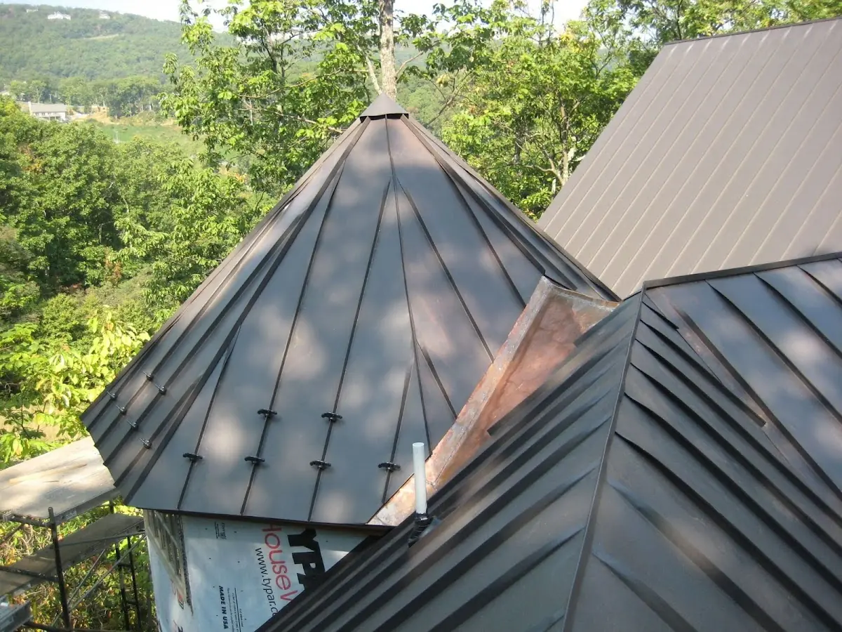 Professional Gutter Cleaning by Craftsman Roofing in Rancho Conejo